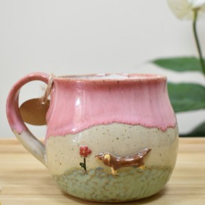 Mug - stay low (dachshund) - Image 1
