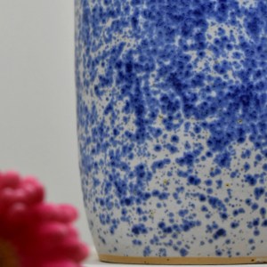 White and Blue splatter vase - Image 3