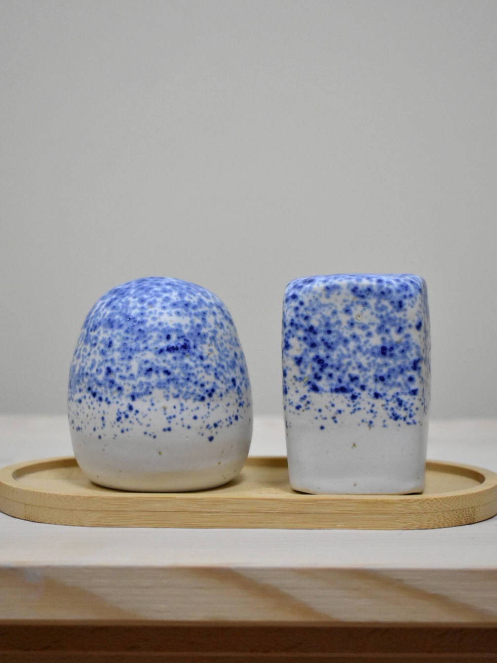 Salt and Pepper Shakers set - Image 7