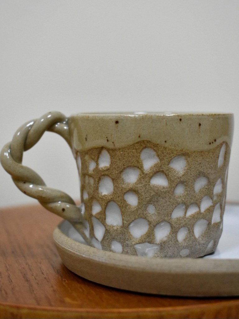 Mug - carved espresso