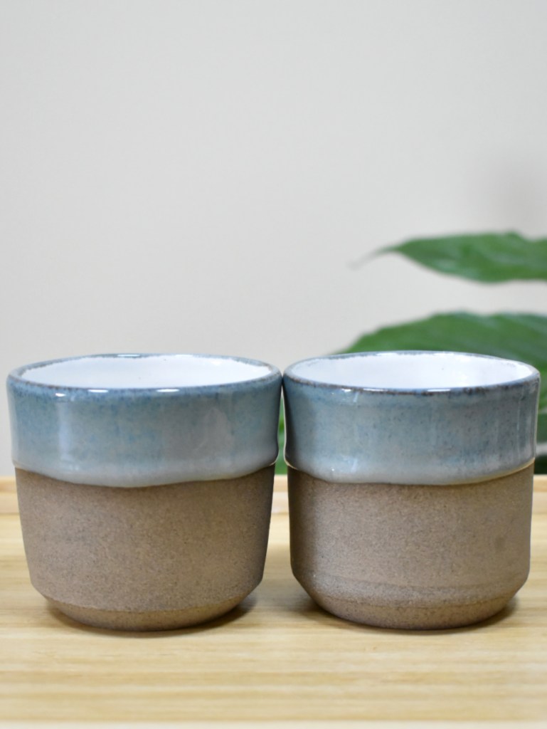 Set of 2 blue cups