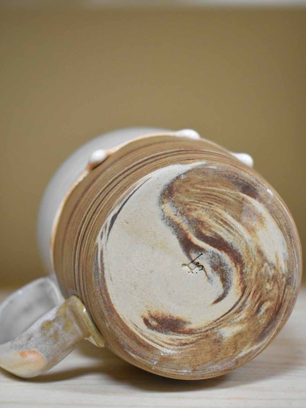 Not wood - creamy mug - Image 6